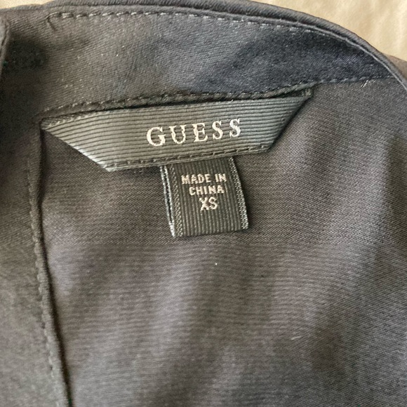 GUESS Women's Sleeveless Felicity Ball Point Women Top - Picture 6 of 14